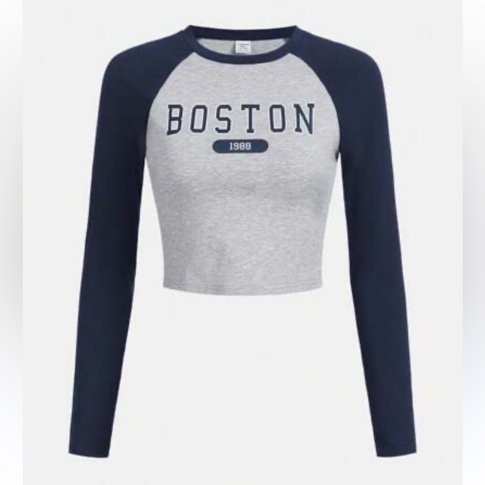 ☀️ 3/$15 SHEIN Teen Girls Boston Graphic Raglan Sleeve Crop Tee Grey Blue